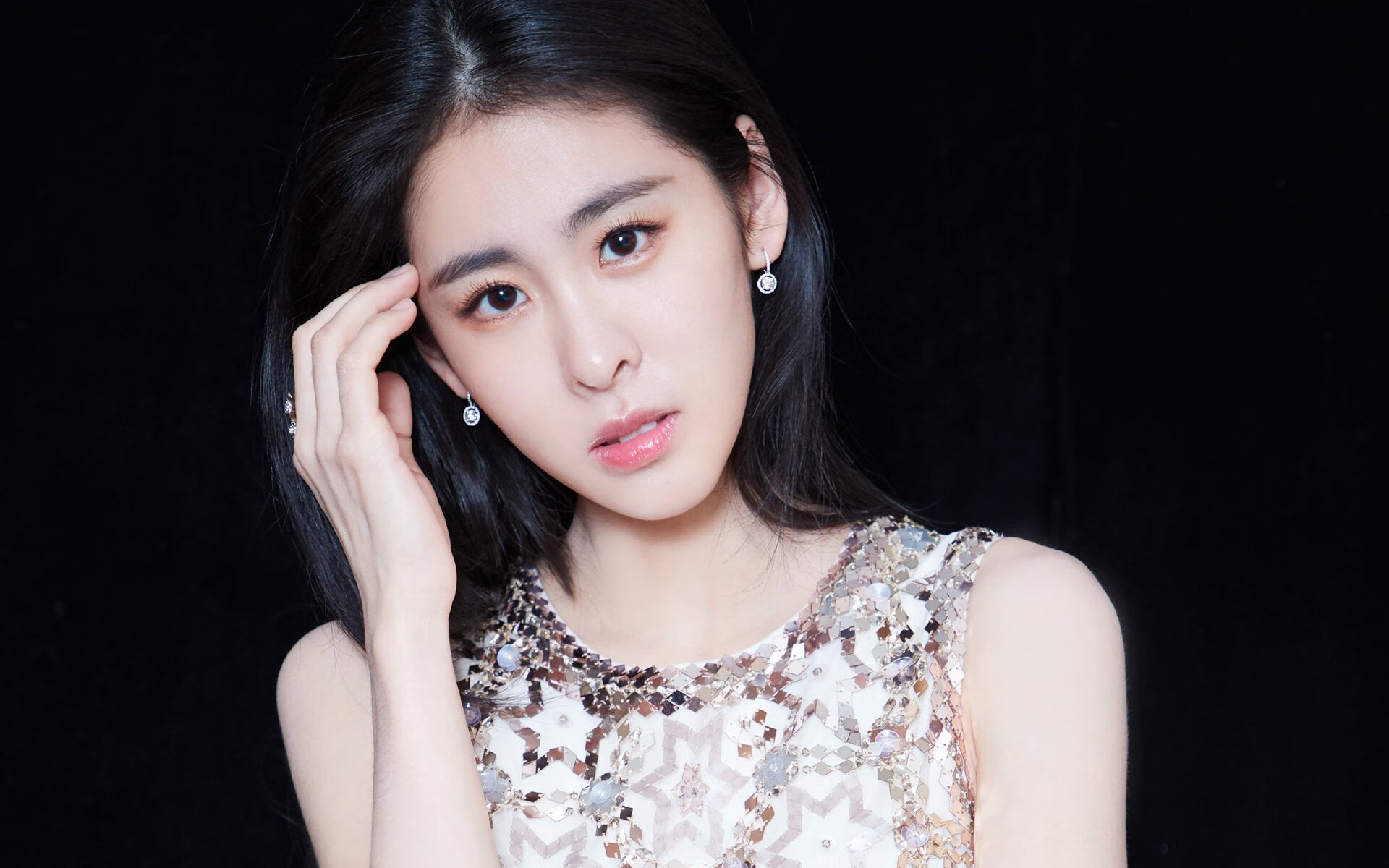 罗马尼亚队展现韧性：国际乒联混合团体世界杯赛场之旅，罗马尼亚乒乓球实力