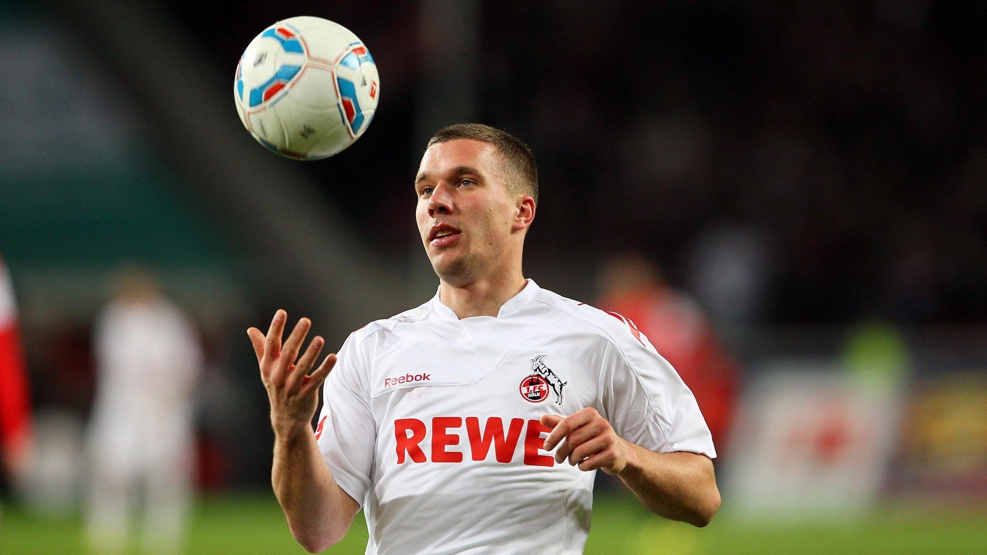 世界杯逆转传奇：英雄登场，奇迹成真！，世界杯经典逆转